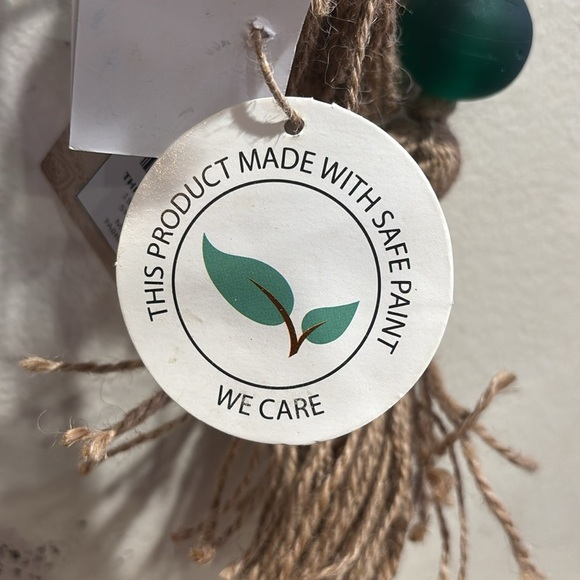 GlassGreen Beaded Decorative Garland - Picture 5 of 5